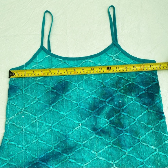 BKE turquoise and aqua semi sheer textured tank top L - Picture 8 of 11